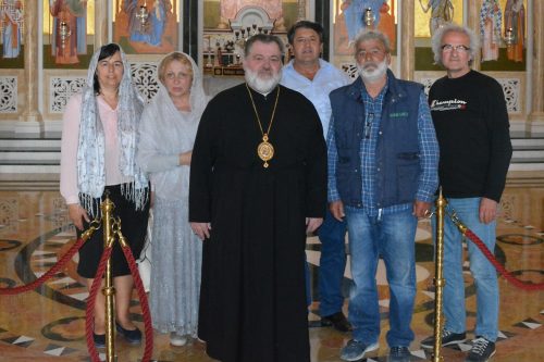 Read more about the article Преосвећени епископи у посјети барском храму