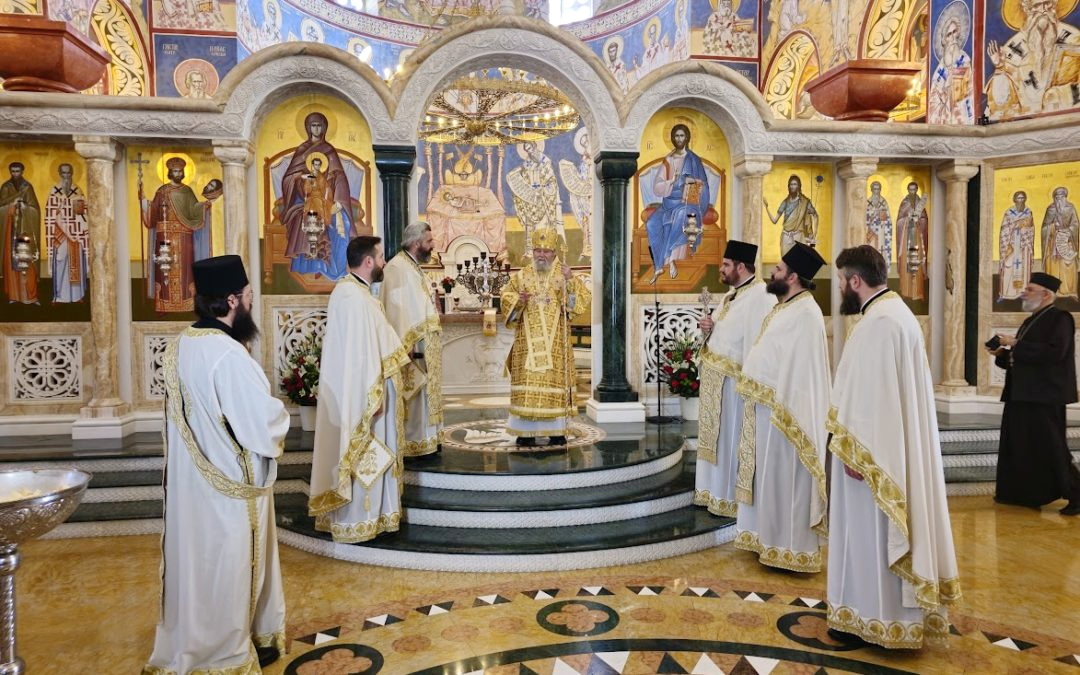 You are currently viewing Архиепископ прашки и чешких земаља Михаил богослужиo у барском Саборном храму