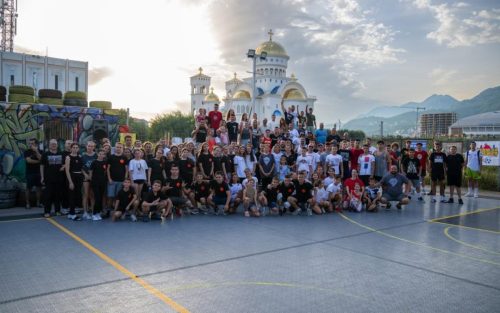 Read more about the article Хуманитарни турнир у Бару: Прикупљено близу 2.800 евра