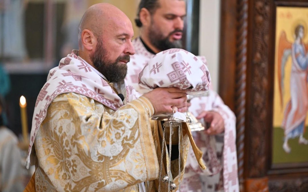 You are currently viewing Отац Игор у барском Саборном Храму: Ново покајање је сусрет са Богом и са човјеком