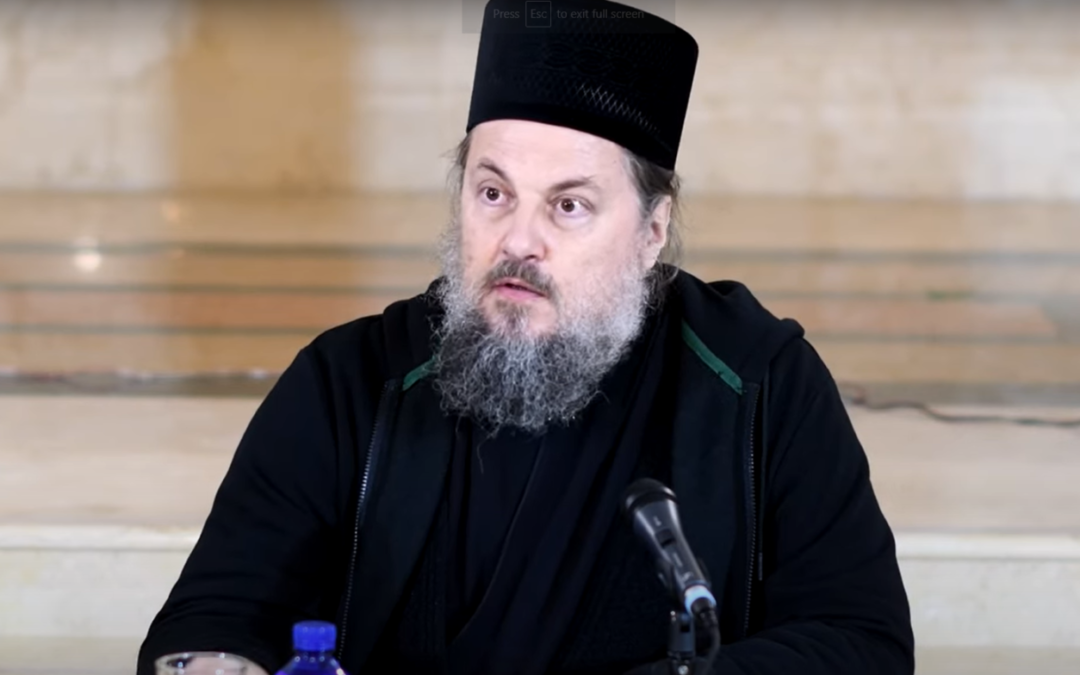 You are currently viewing Јеромонах Макарије: Христово и наше смирење