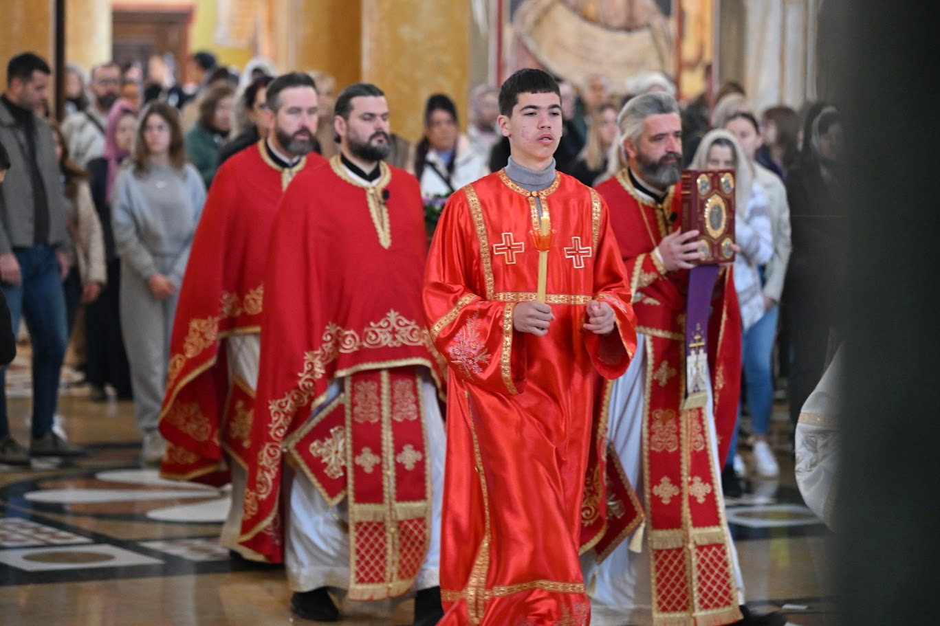 You are currently viewing Средопосна недјеља у Храму Светог Јована Владимира