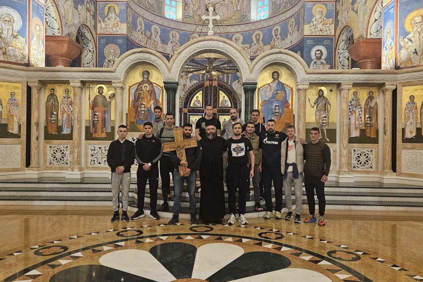 You are currently viewing Ходочасници из Бара пјешаче до Острога