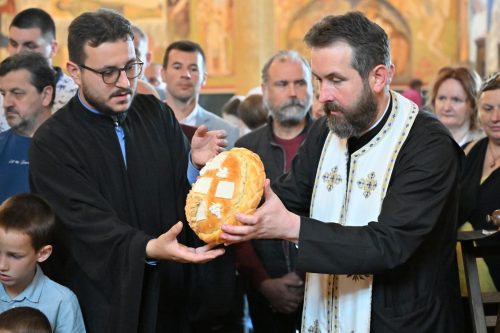 Read more about the article Празник Светог великомученика Георгија литургијски прослављен у барском саборном храму