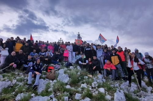 Read more about the article Тројчинданске свечаности на Румији: Црква Свете Тројице прославила храмовну славу