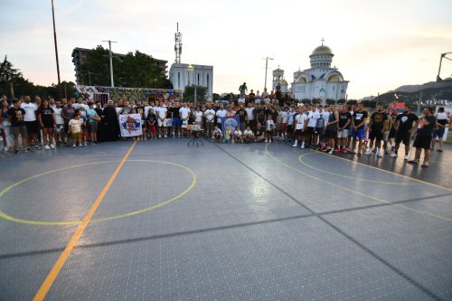 Read more about the article Барани сакупили 7.500 евра за помоћ Космету