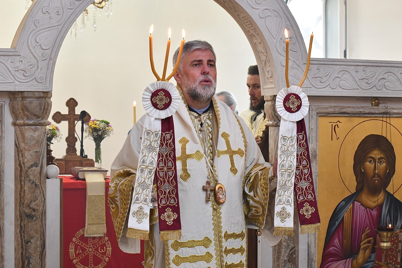 Read more about the article Свети Александар Невски – слава крипте барског саборног храма, богослужио Владика Григорије