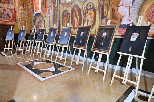 Read more about the article Изложба портрета митрополита црногорско-приморских у храму Светог Јована Владимира