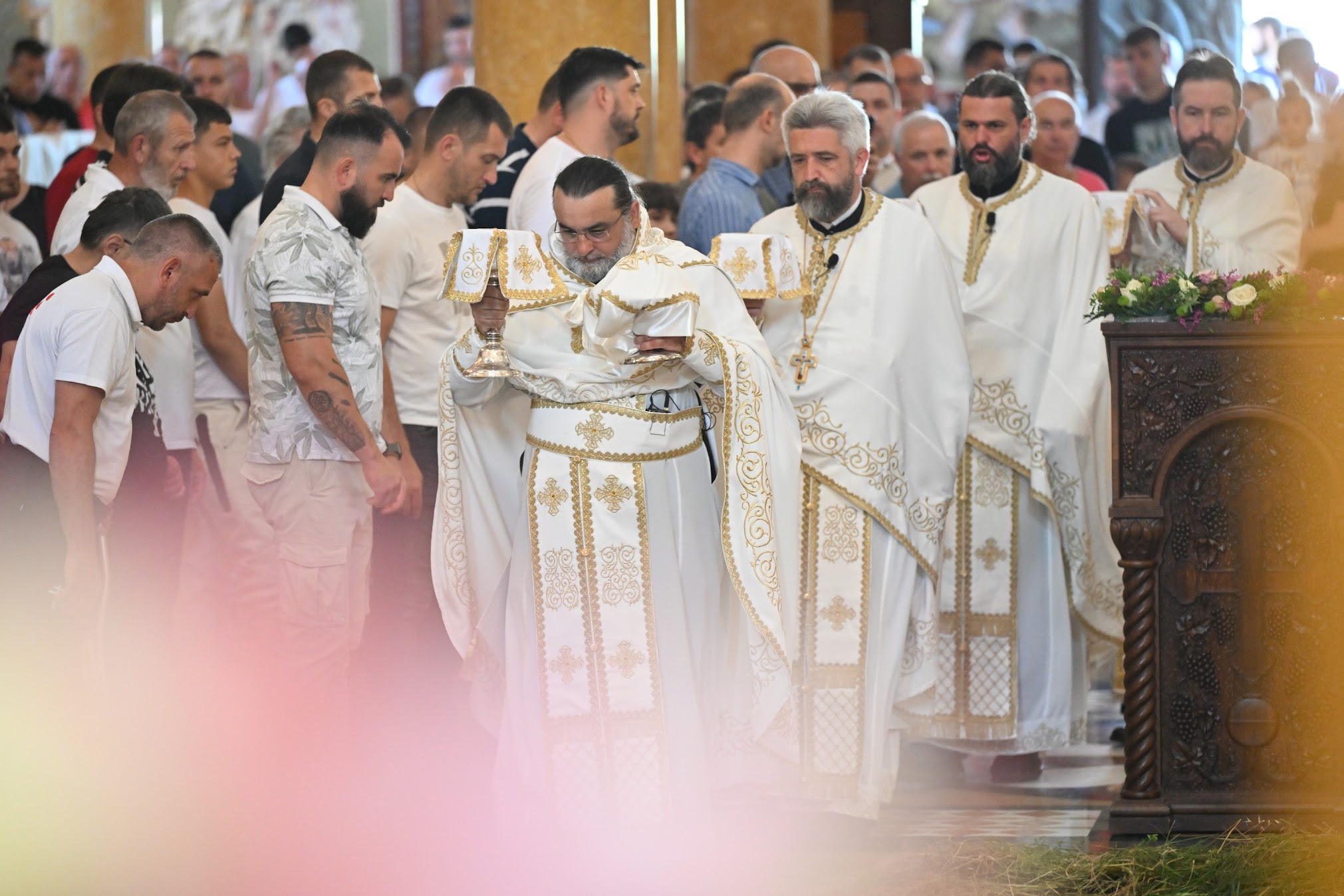 You are currently viewing Прота Мирослав Петров: „Исповиједајмо и свједочимо Оца нашег небеског, да би други видјели и повјеровали управо због онога шта ми свједочимо“