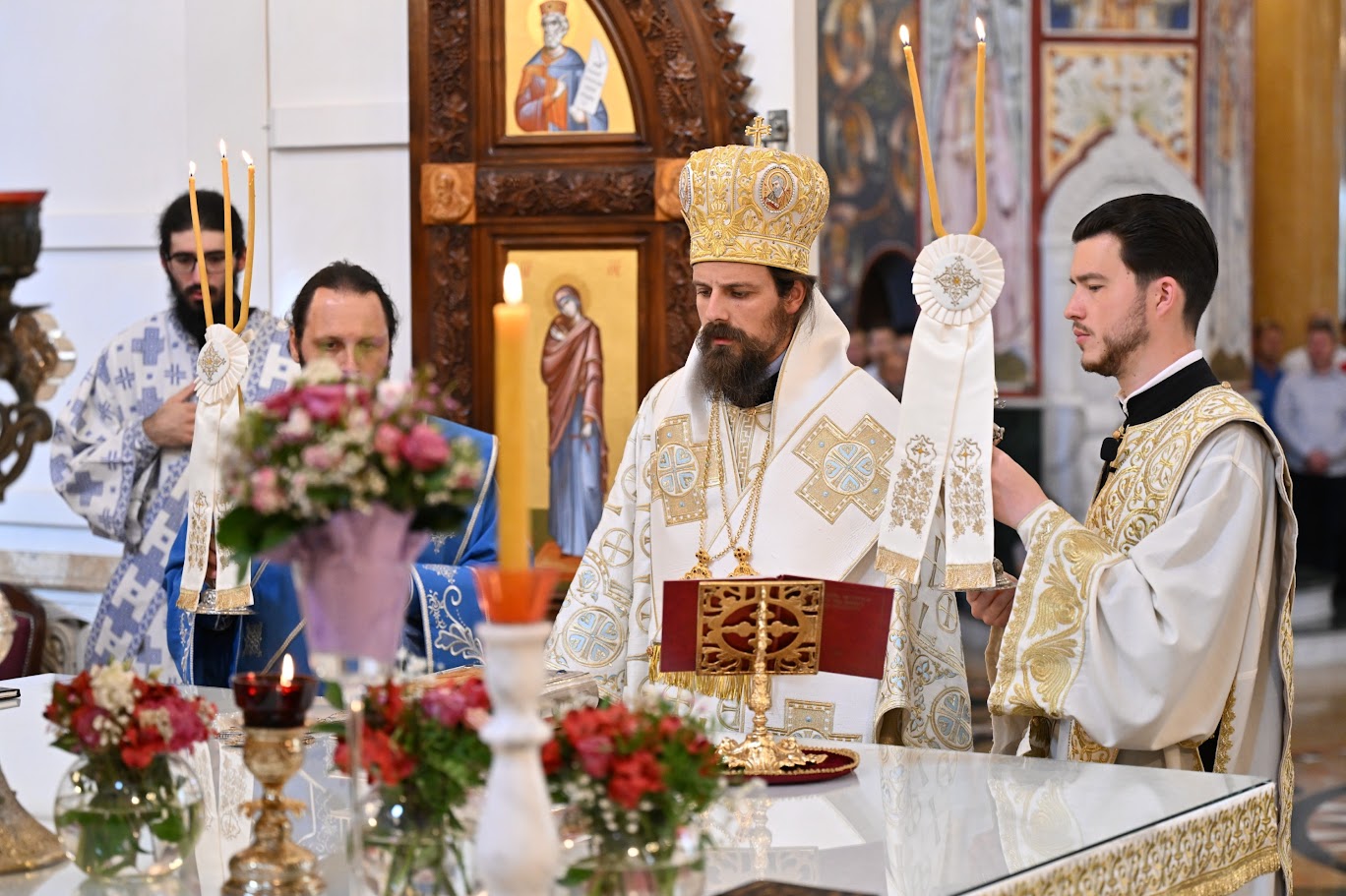 Read more about the article Прослављена девета годишњица освећења Саборног храма Светог Јована Владимира