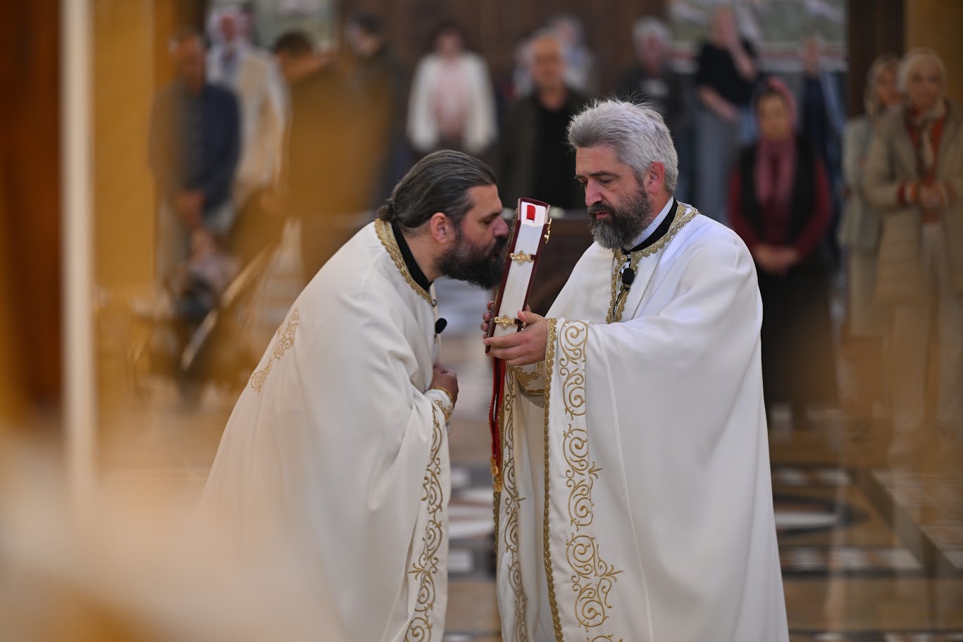 Read more about the article Прота Слободан Зековић: „Свети апостол Лука и Свети Петар Цетињски два су велика свјетила наше Цркве“