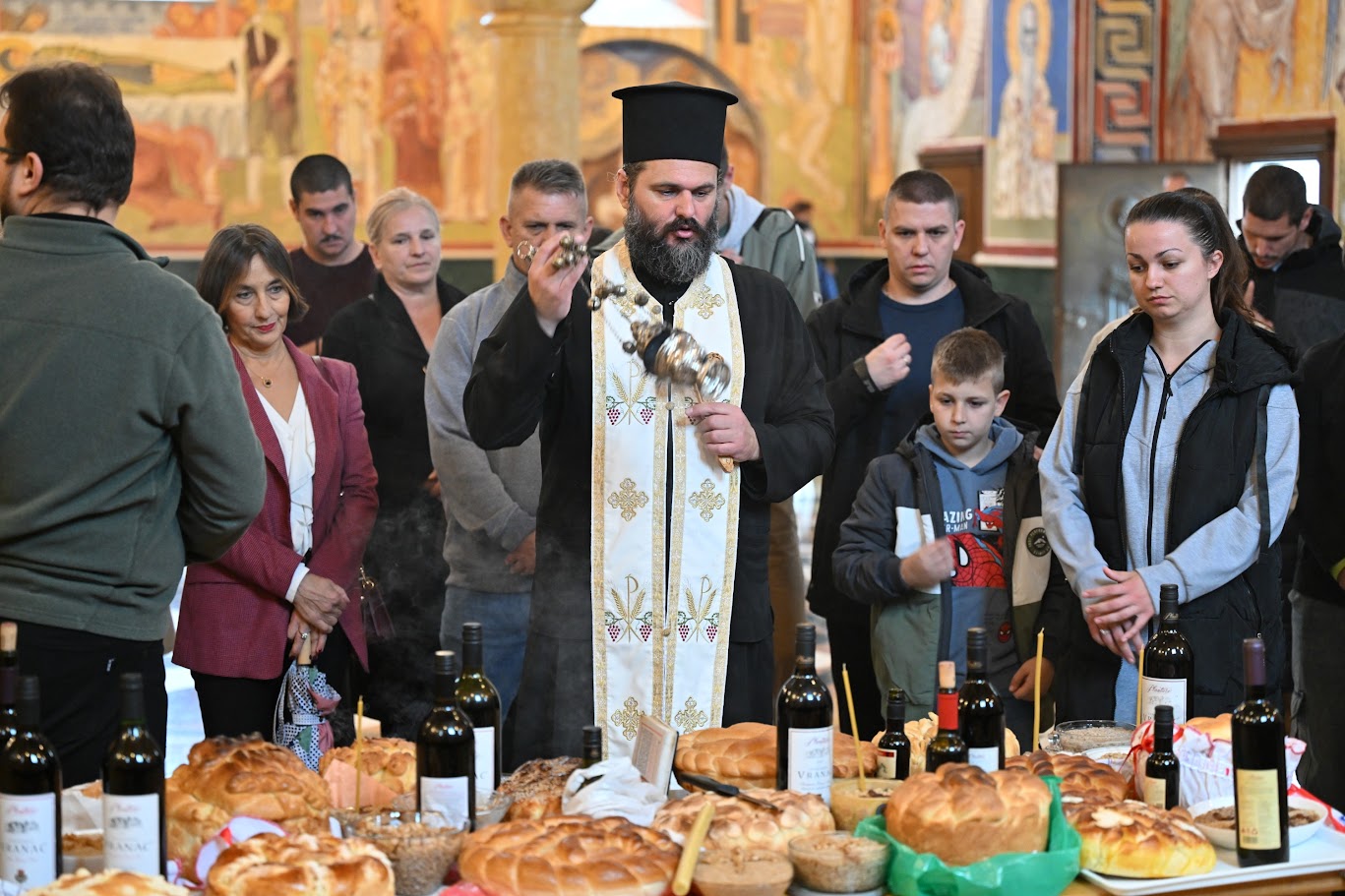 Read more about the article Свети Великомученик Димитрије прослављен у барском саборном храму