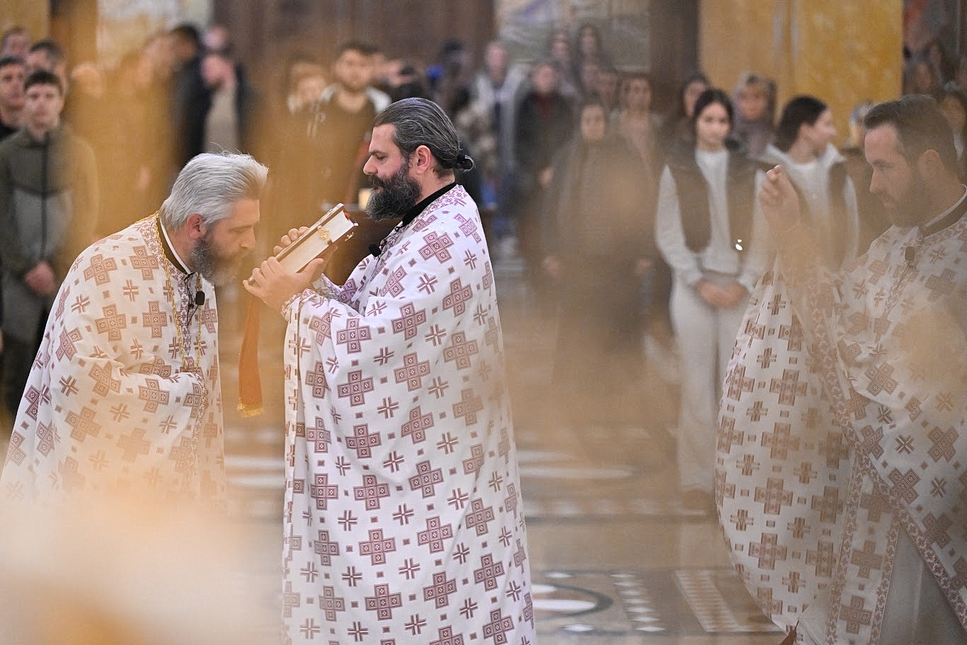 Read more about the article Прота Слободан Зековић: „Од наше вјере и од искрености наше молитве зависи да ли ће нам Господ ту молитву и испунити.“