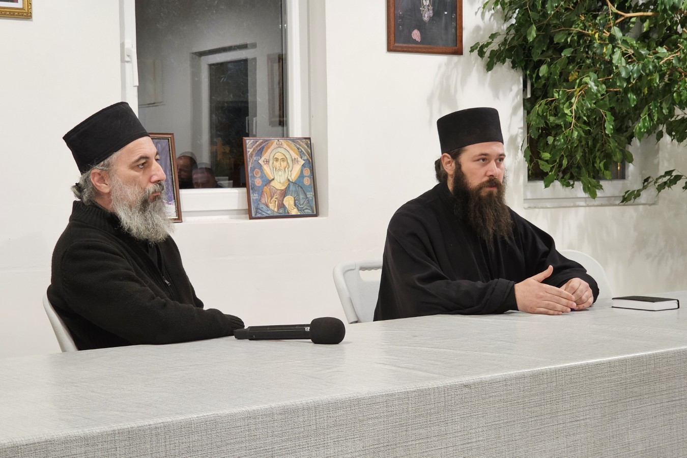 Read more about the article Јоромонах Јоаким одржао предавање на тему „БОГОМ БОГАТИ“