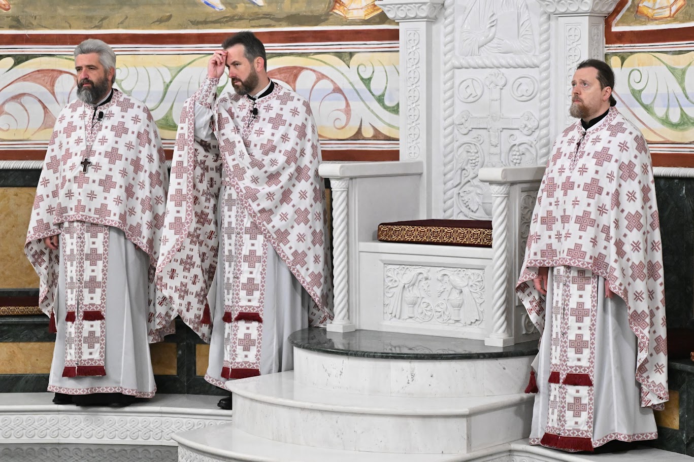 Read more about the article Отац Младен Томовић: „Наша тијела јесу храм Божији, а најсавршенији примјер томе јесте Пресвета Богородица“