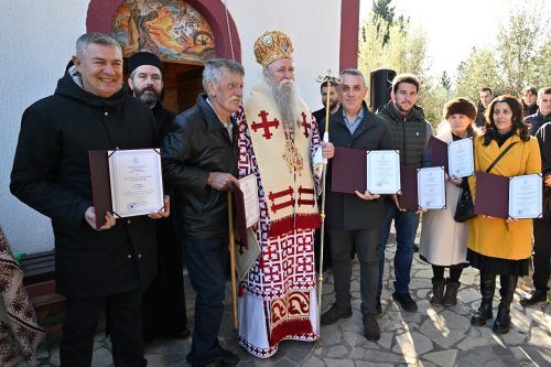 Read more about the article Архијерејска Литургија у Манастиру Светог Илије на Волујици. Богослужио Митриполит Јоаникије