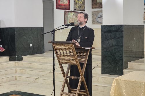 Read more about the article Отац Гојко Перовић одржао предавање на тему „ПОСТЕПЕНОСТ ПОСТА“